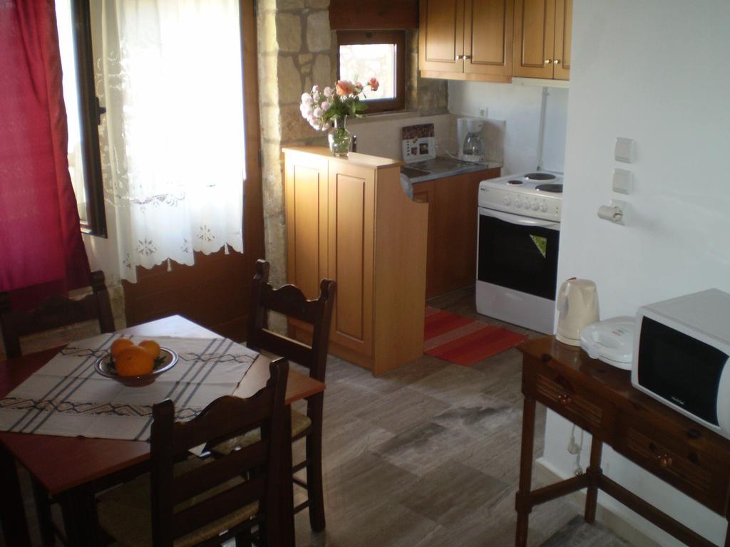 Villa Eleva Aryiroúpolis Chambre photo