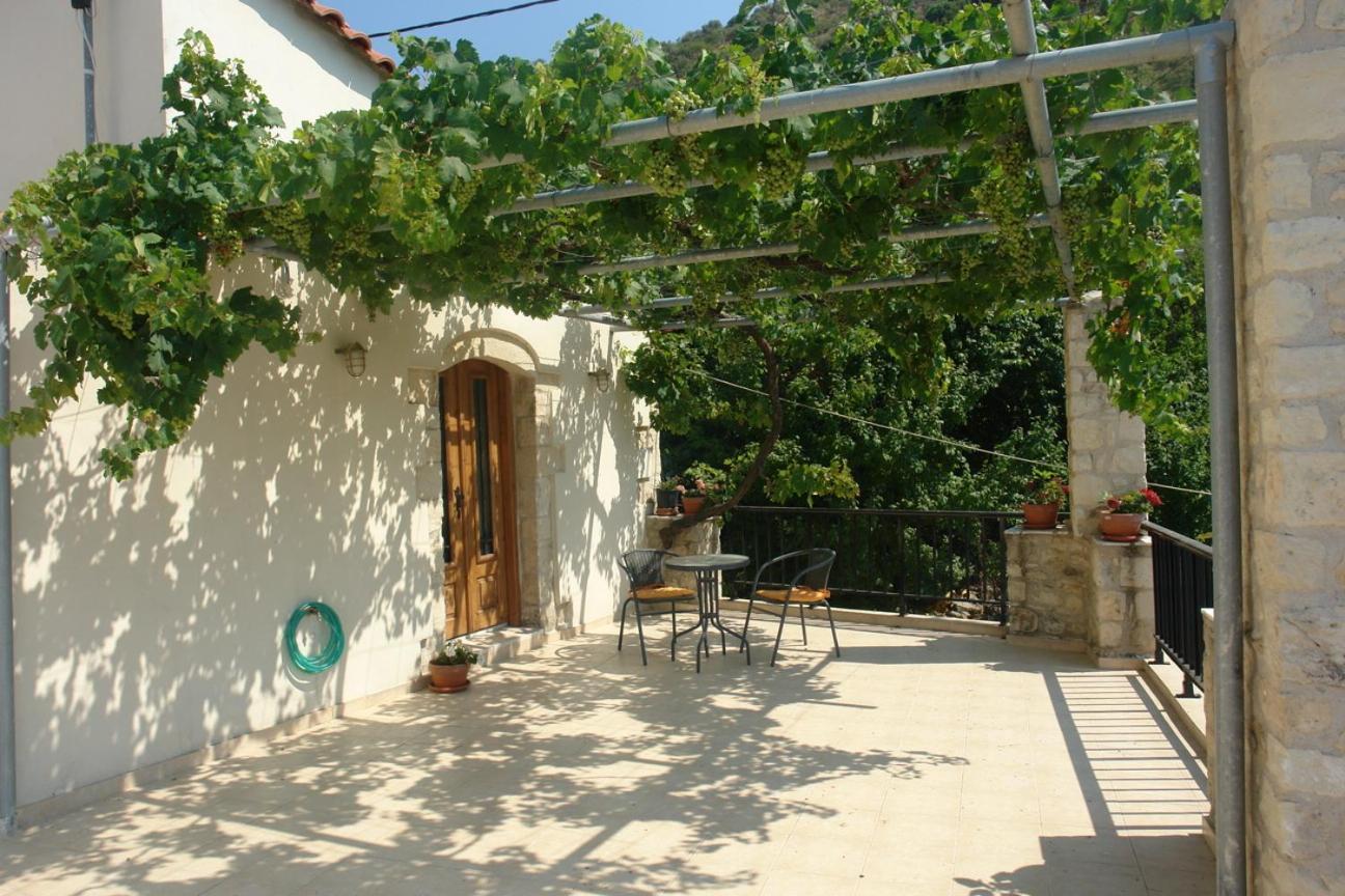 Villa Eleva Aryiroúpolis Extérieur photo